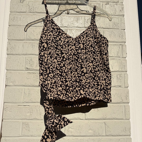 Honey Punch crossover camisole leopard print blouse Small - Picture 7 of 13